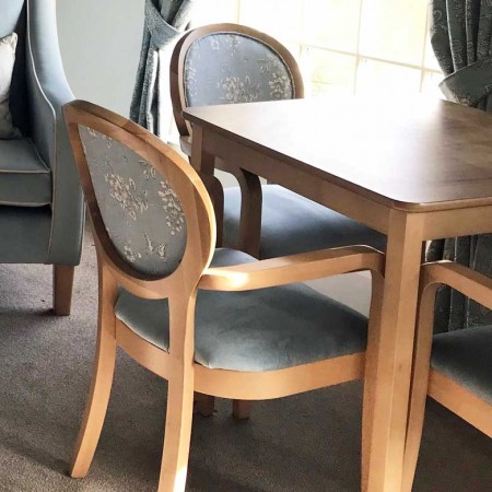 Square dining table, standard finish